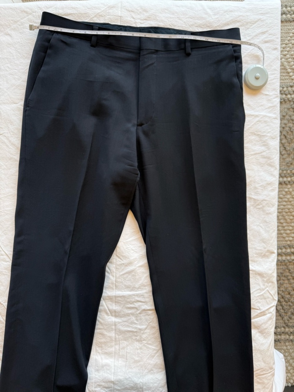 Banana Republic Tailored Fit Navy Wool Suit 42S + 33x30 Pants (Cerruti Fabric) - Picture 7 of 10